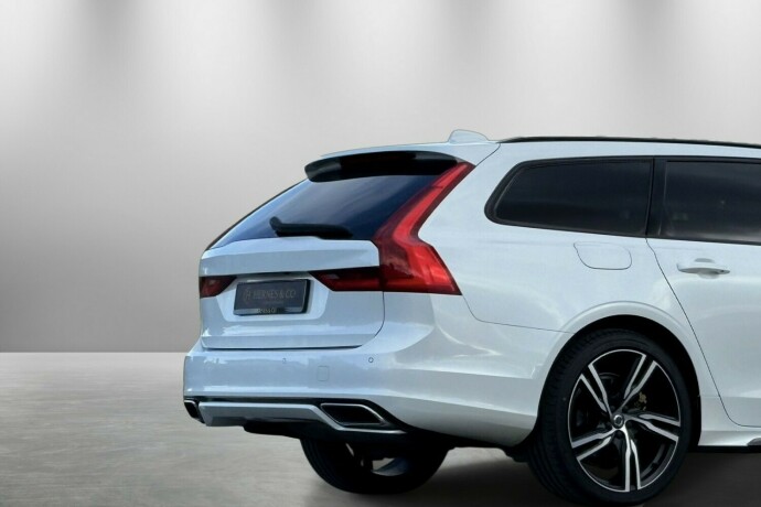 volvo-v90-elektrisitetbensin-2019-big-8