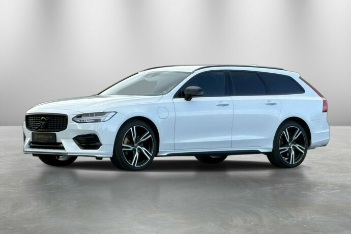 volvo-v90-elektrisitetbensin-2019-big-0