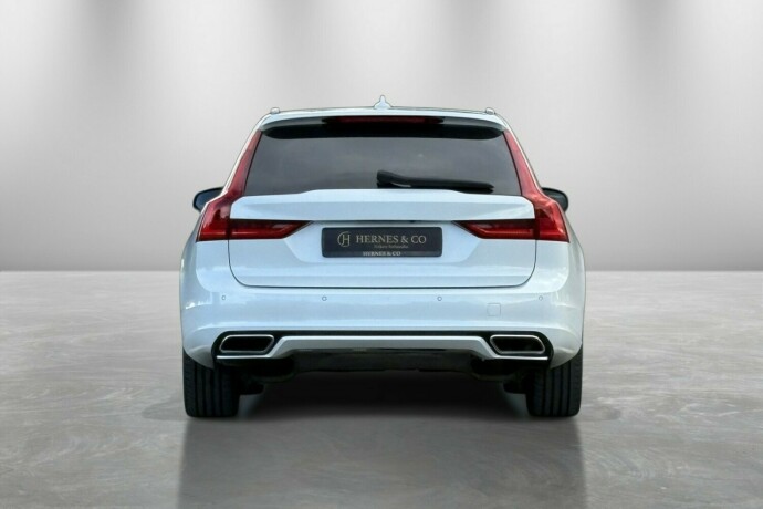 volvo-v90-elektrisitetbensin-2019-big-6