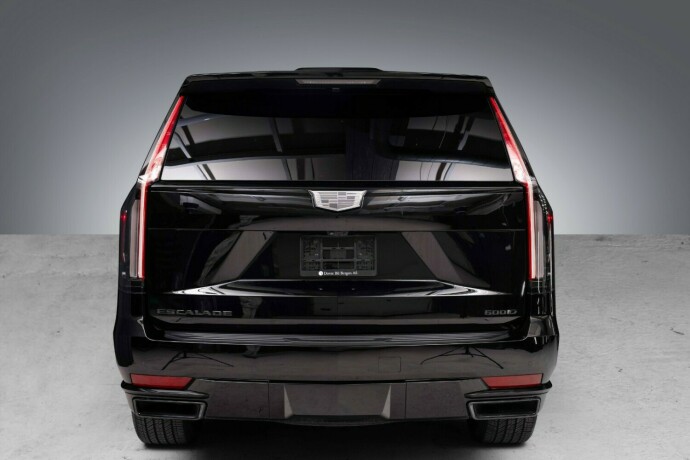 cadillac-escalade-diesel-2023-big-12