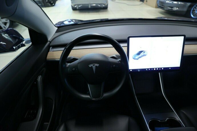 tesla-model-3-elektrisitet-2019-big-10