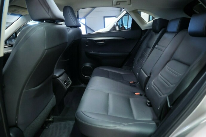 lexus-nx-300h-elektrisitetbensin-2019-big-7