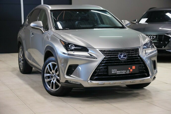 lexus-nx-300h-elektrisitetbensin-2019-big-3