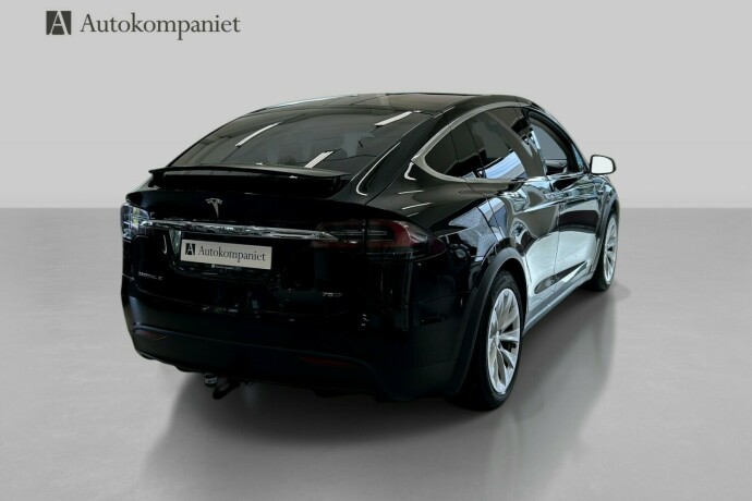 tesla-model-x-elektrisitet-2017-big-5