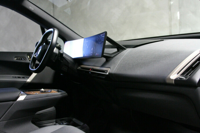 bmw-ix-xdrive-50-elektrisitet-2022-big-5