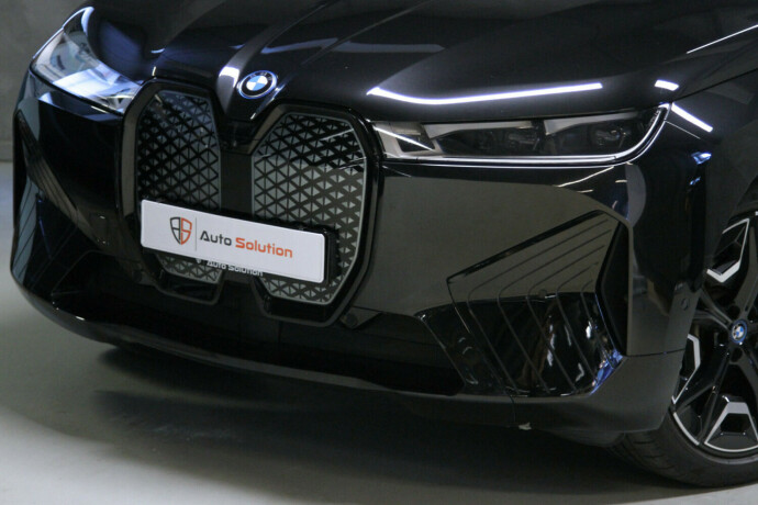 bmw-ix-xdrive-50-elektrisitet-2022-big-29