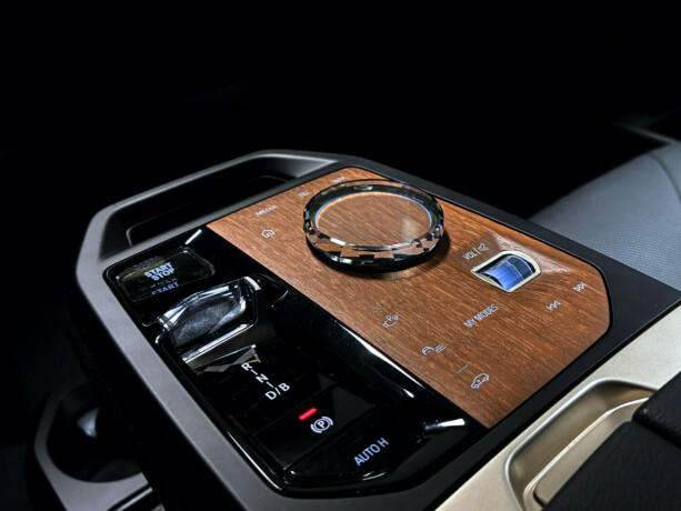 bmw-ix-xdrive-50-elektrisitet-2022-big-15