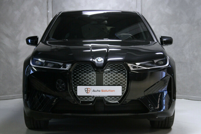 bmw-ix-xdrive-50-elektrisitet-2022-big-30