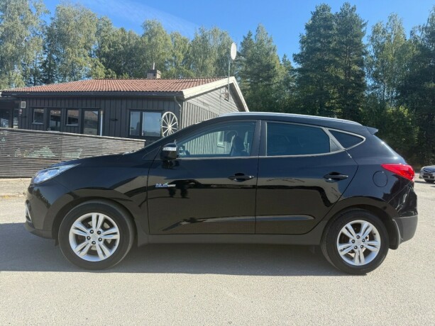 hyundai-ix35-diesel-2012-big-7