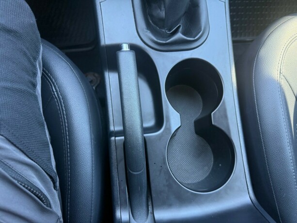 hyundai-ix35-diesel-2012-big-13