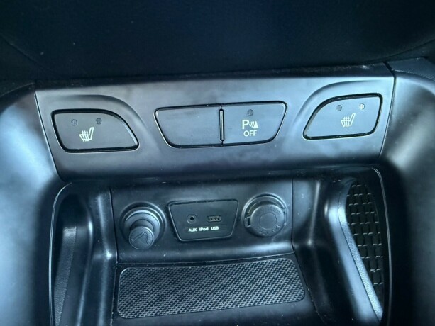 hyundai-ix35-diesel-2012-big-26