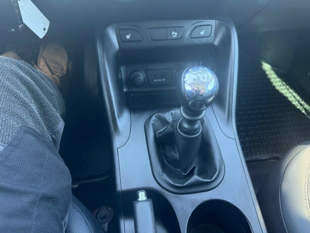 hyundai-ix35-diesel-2012-big-12