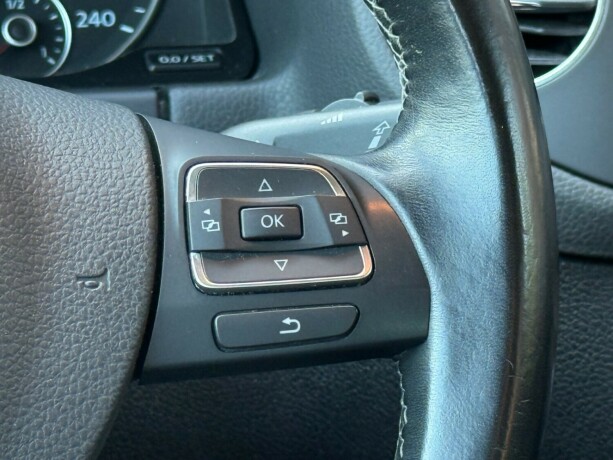 volkswagen-golf-plus-diesel-2010-big-36