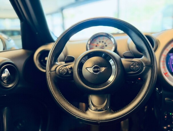 mini-countryman-diesel-2012-big-16