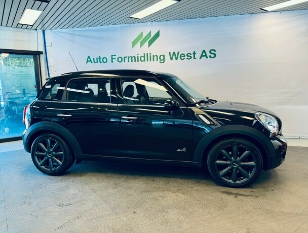 mini-countryman-diesel-2012-big-7