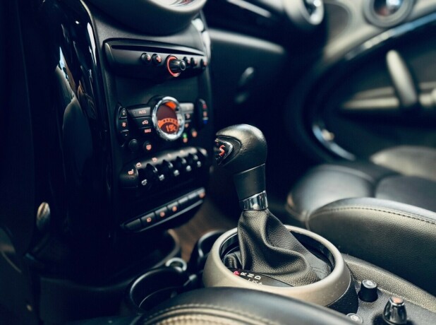 mini-countryman-diesel-2012-big-17