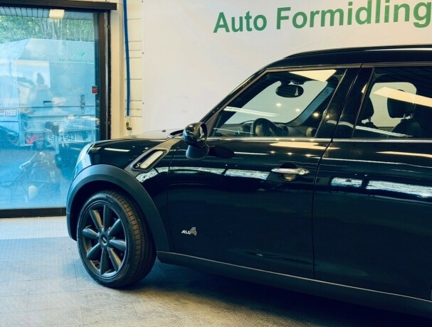 mini-countryman-diesel-2012-big-5