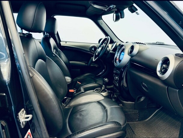 mini-countryman-diesel-2012-big-12