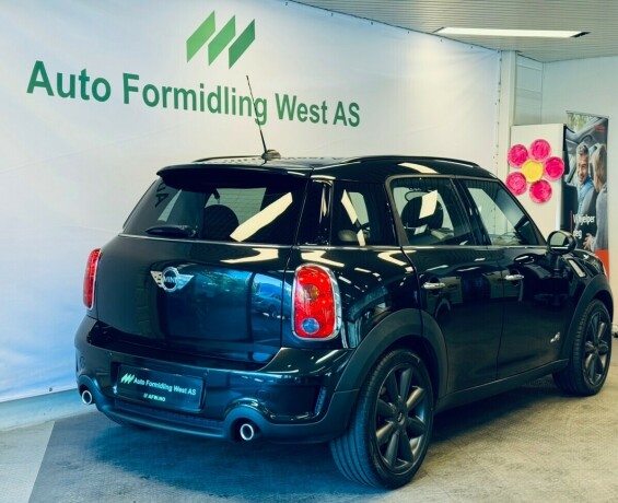 mini-countryman-diesel-2012-big-6