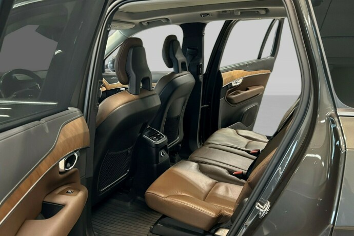 volvo-xc-90-elektrisitetbensin-2020-big-14