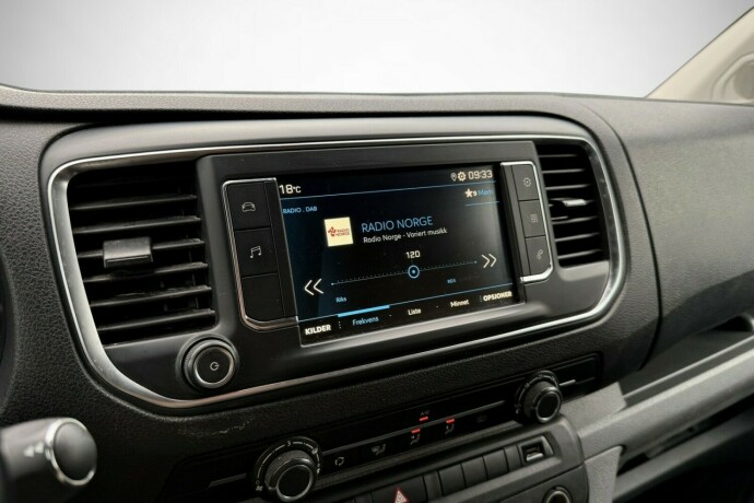 peugeot-expert-diesel-2019-big-32
