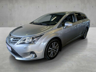 Toyota | Avensis | Bensin | 2012