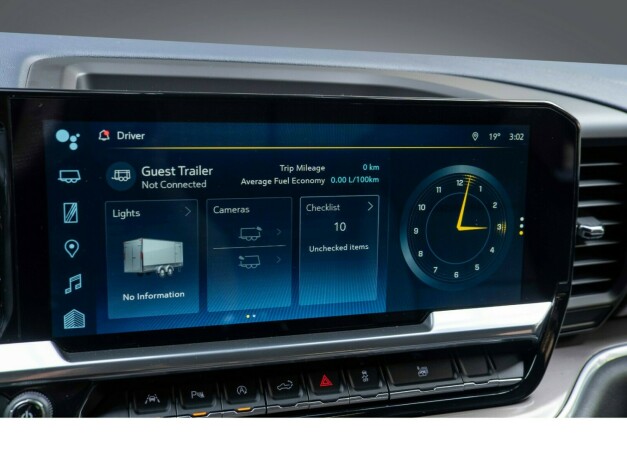 chevrolet-silverado-diesel-2023-big-28