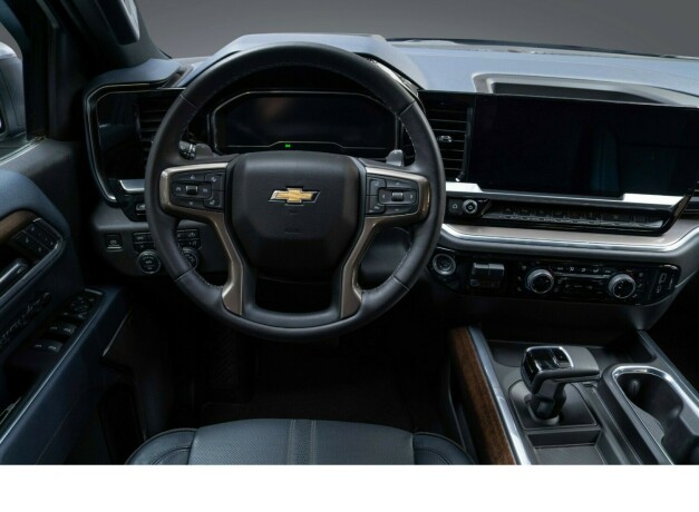 chevrolet-silverado-diesel-2023-big-15