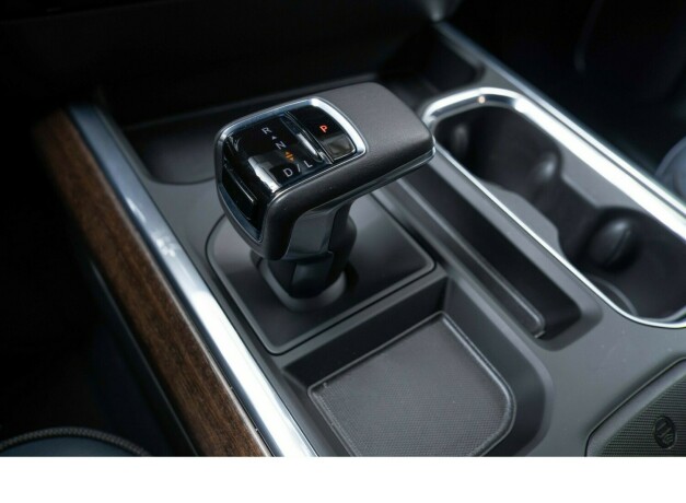 chevrolet-silverado-diesel-2023-big-22
