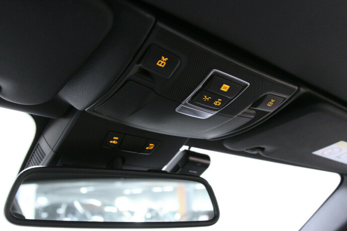 mercedes-benz-sl-bensin-2014-big-35