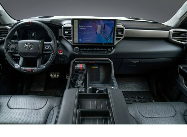 toyota-tundra-elektrisitetbensin-2022-big-13