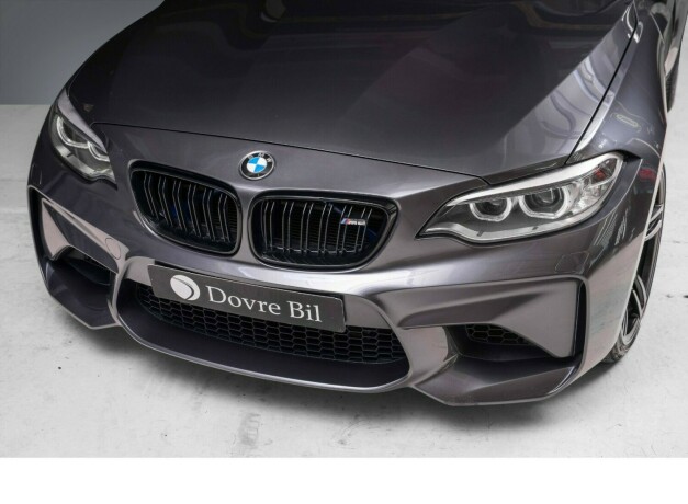 bmw-m2-bensin-2017-big-3