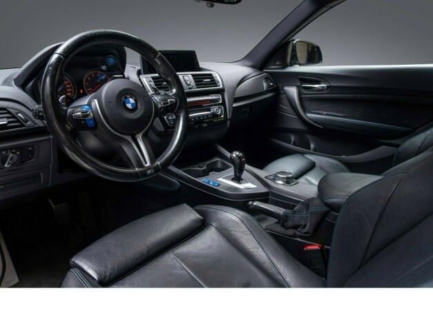 bmw-m2-bensin-2017-big-15