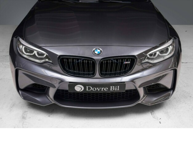 bmw-m2-bensin-2017-big-6