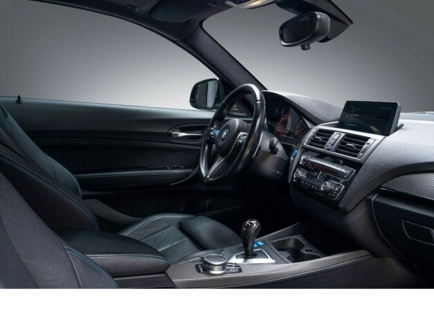 bmw-m2-bensin-2017-big-28