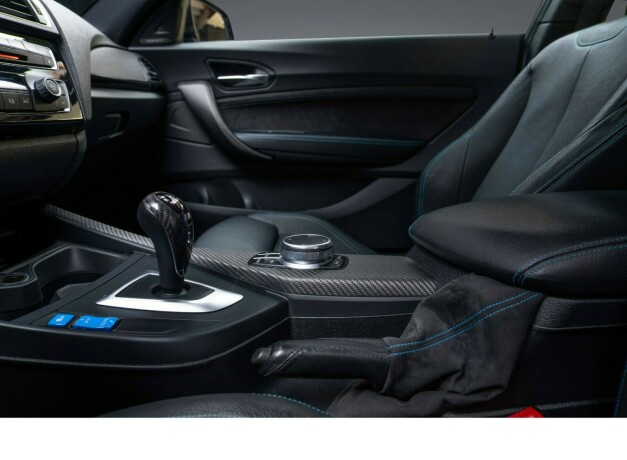 bmw-m2-bensin-2017-big-32