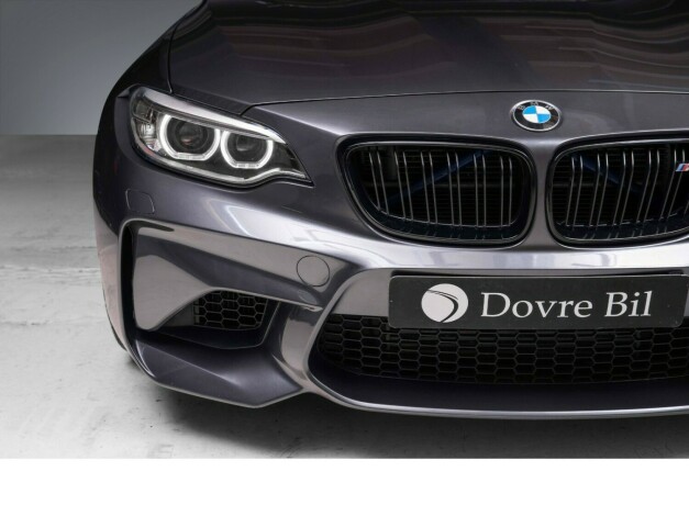 bmw-m2-bensin-2017-big-7