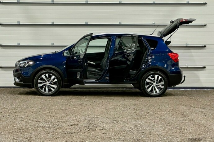 suzuki-sx4-s-cross-bensin-2017-big-5