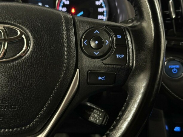 toyota-rav4-elektrisitetbensin-2016-big-15