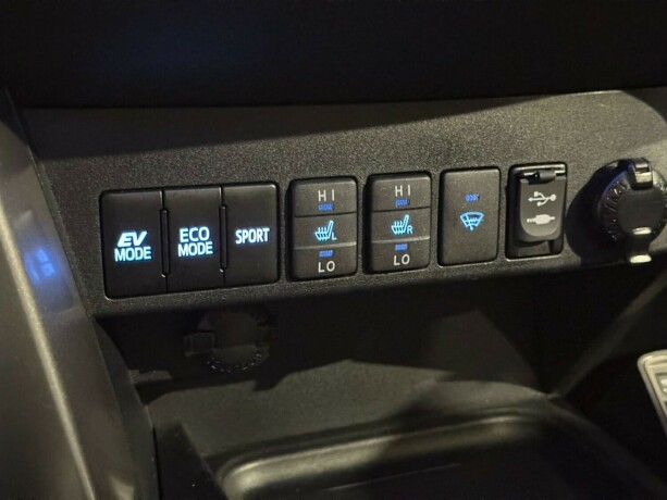 toyota-rav4-elektrisitetbensin-2016-big-21