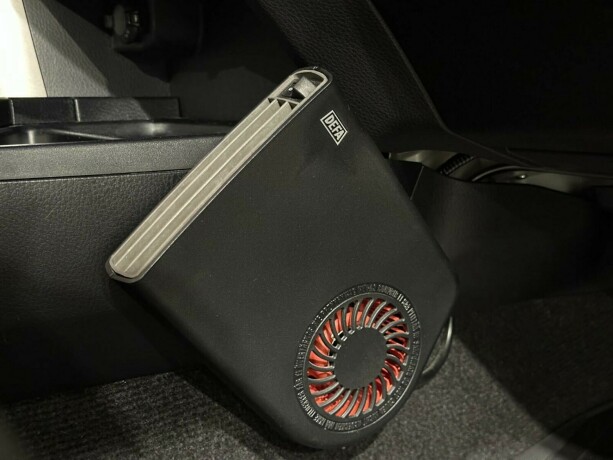 toyota-rav4-elektrisitetbensin-2016-big-9