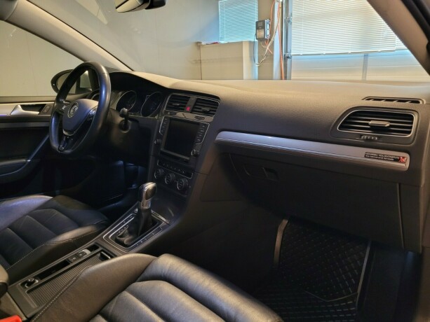 volkswagen-golf-elektrisitet-2017-big-13