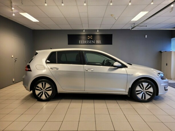 volkswagen-golf-elektrisitet-2017-big-2
