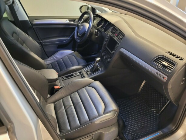 volkswagen-golf-elektrisitet-2017-big-16