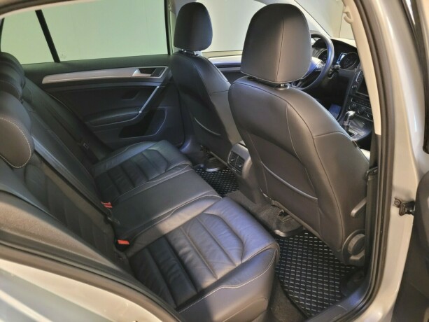 volkswagen-golf-elektrisitet-2017-big-17