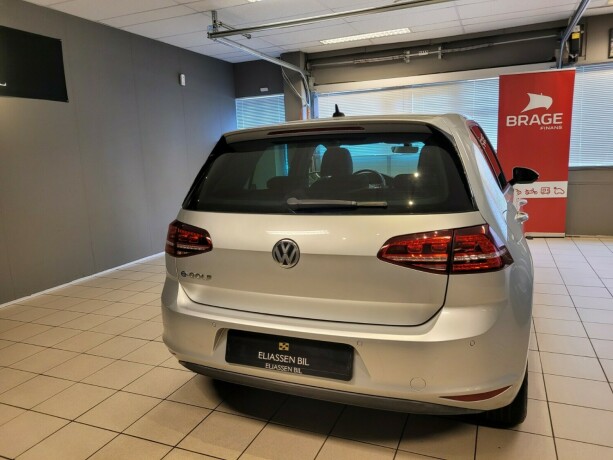volkswagen-golf-elektrisitet-2017-big-5