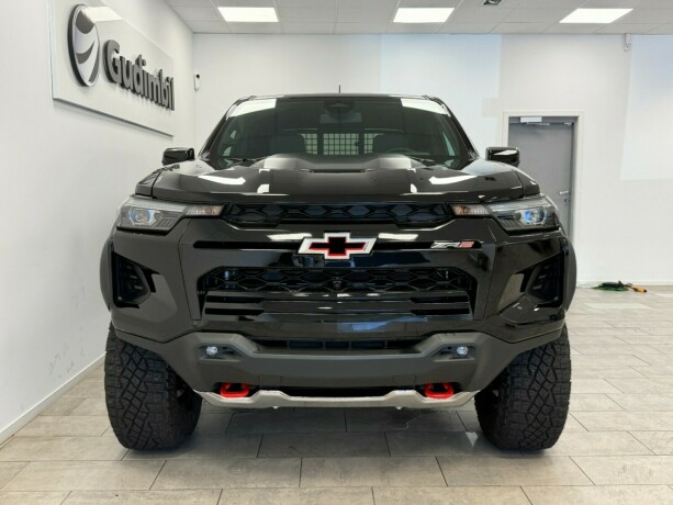 chevrolet-colorado-bensin-2025-big-1