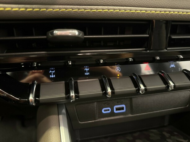 chevrolet-colorado-bensin-2025-big-23