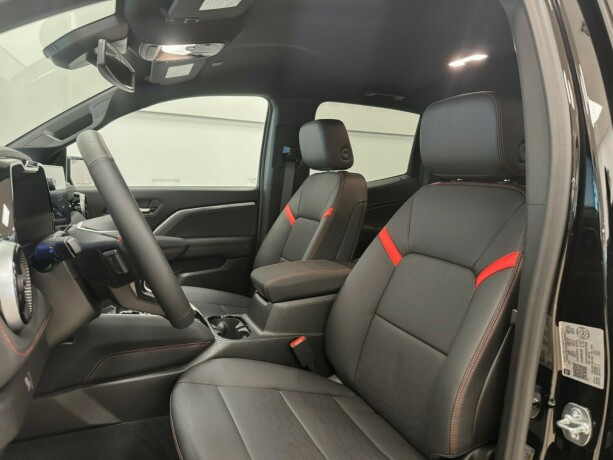 chevrolet-colorado-bensin-2025-big-6