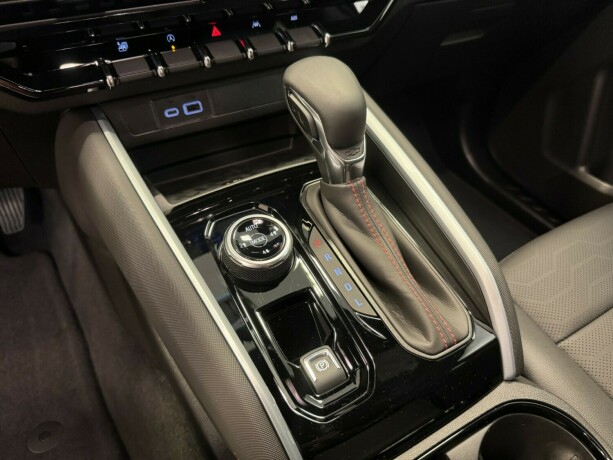 chevrolet-colorado-bensin-2025-big-13